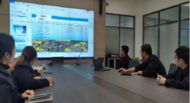 四公司设计室组织高等级道路设计总结研讨